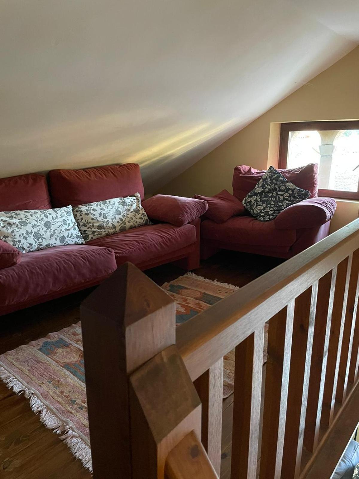 Apartamentos Turisticos San Juan De La Pena Santa Cruz de la Serós Buitenkant foto